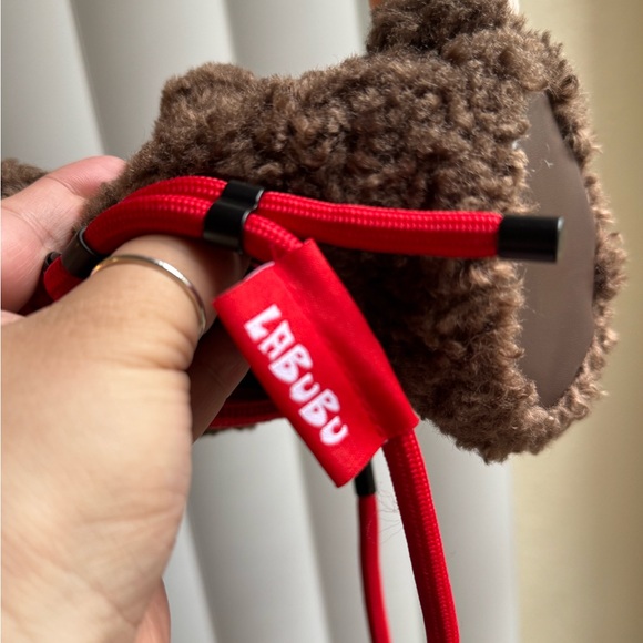 THE MONSTERS Classic Series-Plush Doll Shoulder Bag (only used once) - Picture 3 of 5